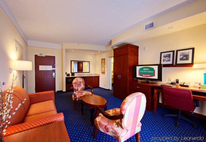 Courtyard By Marriott Anniston Oxford Hotel Eksteriør billede